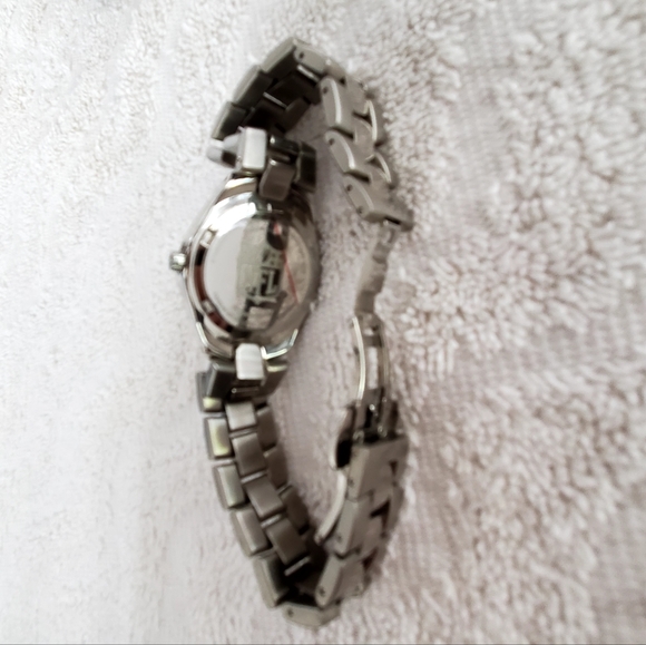 NFL Tampa Bay Bucs Watch - Picture 2 of 5